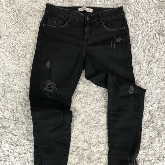 Zara Basic Denim Women's Black Jean With Holes Size 4 - Picture 1 of 8